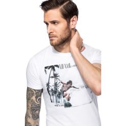 T-shirt CLAUDIO TSBS000054. Białe t-shirty męskie na lato, m, z nadrukiem, z bawełny, wakacyjne. Za 79,00 zł.