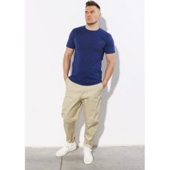 T-Shirt Pierre Cardin Rneck Granatowy. Niebieskie t-shirty męskie Pierre Cardin, m, bez wzorów, z bawełny, eleganckie, z włoskim kołnierzykiem. Za 29,00 zł.