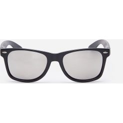 Okulary przeciwsłoneczne - Szary. Szare okulary przeciwsłoneczne męskie House. Za 29,99 zł.