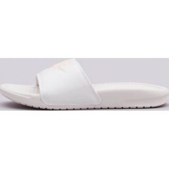 KLAPKI WMNS BENASSI JDI PRINT 618919-021. Brązowe klapki damskie Nike. Za 89,99 zł.