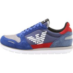 Emporio Armani Sneakersy niskie blue. Niebieskie trampki męskie Emporio Armani, bez wzorów, ze skóry, bez zapięcia. Za 669,00 zł.