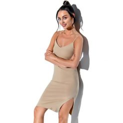 Basicowa bawełniana sukienka na ramiączkach beżowy. Brązowe sukienki damskie producent niezdefiniowany, m, bez wzorów, z bawełny, eleganckie, z dekoltem w serek, bez rękawów, sportowe. Za 159,90 zł.