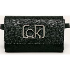 Calvin Klein - Nerka. Czarne nerki damskie Calvin Klein, w paski, ze skóry ekologicznej, małe, z aplikacjami. Za 399,90 zł.