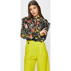 Only - Bluzka. Czarne bluzki damskie marki ONLY, l, bez wzorów, z poliesteru, casualowe, bez kołnierzyka, bez rękawów. Za 169,90 zł.