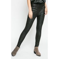 Guess Jeans - Spodnie. Szare jeansy damskie marki Guess Jeans. W wyprzedaży za 359,90 zł.