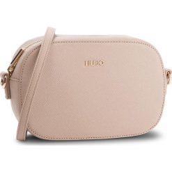 Torebka LIU JO - Xs Crossbody Manha N68082 E0087 Cammel 51314. Brązowe torebki damskie wizytowe marki Liu Jo, bez wzorów, ze skóry ekologicznej, bez dodatków. W wyprzedaży za 269,00 zł.