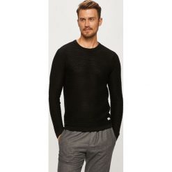 Produkt by Jack & Jones - Sweter. Czarne swetry męskie PRODUKT by Jack & Jones, s, bez wzorów, z bawełny, z okrągłym kołnierzem, bez kaptura. Za 119,90 zł.