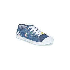 Buty Dziecko Le Temps des Cerises BASIC 02. Niebieskie trampki dziewczęce marki Le Temps Des Cerises, bez wzorów, bez zapięcia. Za 169,00 zł.