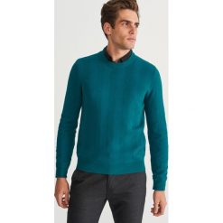 Sweter ze strukturalnej dzianiny - Turkusowy. Niebieskie swetry klasyczne męskie marki Reserved, l, z dzianiny. Za 139,99 zł.