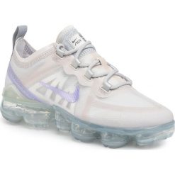 Buty NIKE - Air Vapormax 2019 Se BV6483 001 Vast Grey/Purple Agate. Białe buty sportowe damskie Nike, z tworzywa sztucznego. W wyprzedaży za 639,00 zł.
