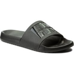 Klapki CALVIN KLEIN JEANS - Vincenzo S0547 Black. Czarne klapki męskie w paski, z jeansu. W wyprzedaży za 179,00 zł.
