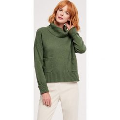 Sweter w kolorze zielonym. Zielone swetry damskie ZOCHA, l, z bawełny. W wyprzedaży za 179,95 zł.