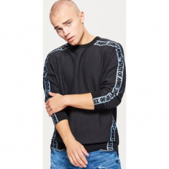 Bluza z taśmą - Czarny. Czarne bluzy męskie rozpinane marki Cropp, s. Za 99,99 zł.