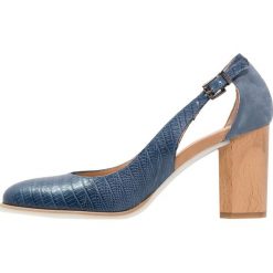 Buty ślubne damskie: PERLATO Czółenka tejus/koinor jeans