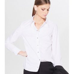 Bawełniana koszula - Biały. Białe koszule damskie Mohito, z bawełny. W wyprzedaży za 59,99 zł.