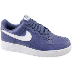 Nike Air Force 1 07 aa4083-401 42,5 Fioletowe. Fioletowe buty sportowe męskie marki Nike, ze skóry, Nike Air Force. W wyprzedaży za 349,99 zł.