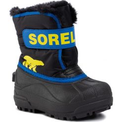 Śniegowce SOREL - Childrens Snow Commander NC1960 Black/Super Blue 011. Czarne śniegowce chłopięce Sorel, bez zapięcia. W wyprzedaży za 199,00 zł.