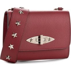 Torebka RED VALENTINO - NQ2B0711 Lacca 017. Czerwone torebki klasyczne damskie marki Red Valentino, na imprezę, bez wzorów, ze skóry, bez dodatków. W wyprzedaży za 979,00 zł.