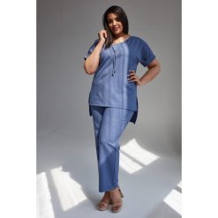 Bluzka tunika Georgia kolor jeansu duże rozmiary OVERSIZE PLUS SIZE WIOSNA. Szare bluzki damskie Moda Size Plus Iwanek, s, bez wzorów, z jeansu, eleganckie, z klasycznym kołnierzykiem, plus size, bez rękawów. Za 139,90 zł.