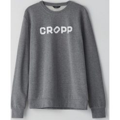 Bluza basic - Jasny szary. Szare bluzy męskie Cropp, s, bez wzorów, bez kołnierzyka, bez rękawów, bez kaptura. Za 59,99 zł.