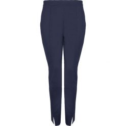 Pinko Spodnie "Incrociare". Jeansy damskie Pinko, z podwyższonym stanem. Za 299,00 zł.