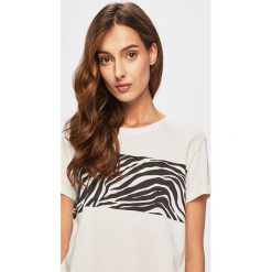 Answear - T-shirt. Białe bluzki damskie ANSWEAR, s, z nadrukiem, z bawełny, z okrągłym kołnierzem. W wyprzedaży za 29,90 zł.