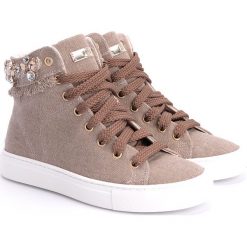 Liu-Jo Sneakersy "Alta Kunik". Białe trampki i tenisówki damskie Liu Jo, z aplikacjami, bez zapięcia. Za 359,00 zł.