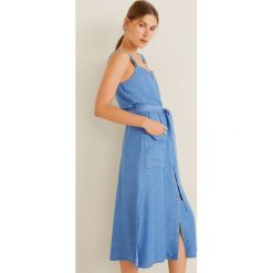 Mango - Sukienka Sun. Niebieskie sukienki damskie Mango, na co dzień, s, w paski, z lyocellu, casualowe, z dekoltem karo, bez rękawów, midi, rozkloszowane. W wyprzedaży za 89,90 zł.