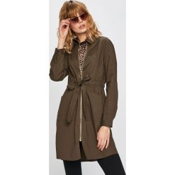 Answear - Sukienka. Zielone sukienki damskie ANSWEAR, na co dzień, s, bez wzorów, z poliesteru, casualowe, bez kołnierzyka, z długim rękawem, długie, mini, proste. W wyprzedaży za 59,90 zł.