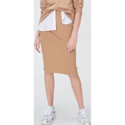 Dopasowana spódnica - Beżowy. Brązowe spódniczki damskie Sinsay, s, bez wzorów, dopasowane. Za 29,99 zł.