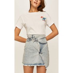 Answear - Spódnica. Niebieskie spódniczki damskie ANSWEAR, na co dzień, xl, bez wzorów, z elastanu, casualowe, mini, proste. W wyprzedaży za 99,90 zł.