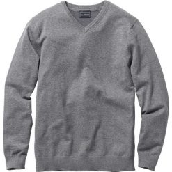 Sweter z dekoltem w serek Regular Fit bonprix szary melanż. Szare swetry klasyczne męskie marki bonprix, s, melanż, z dzianiny, klasyczne, z dekoltem w serek. Za 79,99 zł.