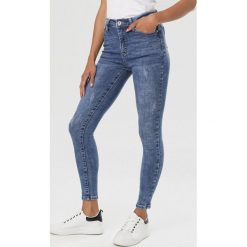 Niebieskie Jeansy Skinny Haimis. Niebieskie jeansy damskie Born2be. Za 99,99 zł.