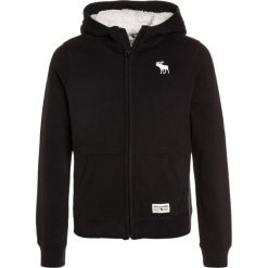 Abercrombie & Fitch Kurtka przejściowa black. Czarne kurtki męskie marki Abercrombie & Fitch, z bawełny. W wyprzedaży za 231,20 zł.
