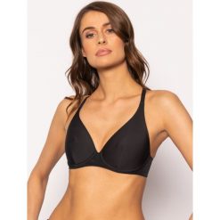 Biustonosz z fiszbiną Chantelle Prime C12B60. Czarne biustonosze Chantelle, bez wzorów, z elastanu. Za 289,00 zł.