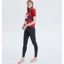 Dwuczęściowa piżama Mickey Mouse - Czerwony. Czerwone piżamy damskie marki Cropp, s, z motywem z bajki, bez rękawów. Za 69,99 zł.