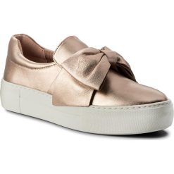 Sneakersy STEVE MADDEN - Empire Slip On Sneaker 91000845-07075-15002 Rose Gold. Różowe półbuty damskie Steve Madden, ze skóry. W wyprzedaży za 249,00 zł.