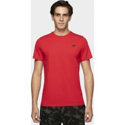 T-shirt męski TSM300 - czerwony. Czerwone t-shirty męskie 4f, m, bez wzorów, bez kołnierzyka. Za 39,99 zł.