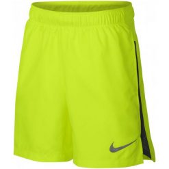 Nike Szorty Chłopięce B Nk Dry Short 6in Challgr Volt Black L. Czarne spodenki chłopięce marki Nike, z materiału, sportowe. Za 105,00 zł.