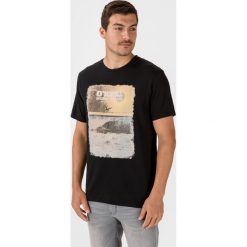 O'Neill Surf Gear Koszulka Czarny. Czarne podkoszulki męskie O'Neill, m, z nadrukiem, z bawełny, z krótkim rękawem. Za 137,95 zł.