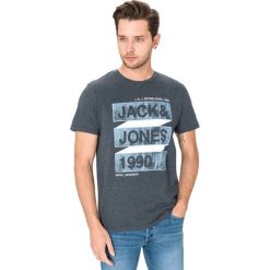 Jack & Jones Star Koszulka Niebieski. Niebieskie podkoszulki męskie Jack & Jones, xl, z haftami, z bawełny, z krótkim rękawem. Za 64,95 zł.