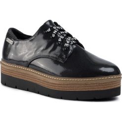Półbuty PEPE JEANS - Luton Land PLS10393 Black 999. Czarne półbuty damskie Pepe Jeans, bez wzorów, z jeansu, bez obcasa, na obcasie, bez zapięcia. Za 389,00 zł.