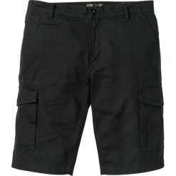 Bermudy bojówki bonprix czarny. Czarne spodenki i szorty męskie bonprix, m, bez wzorów. Za 89,99 zł.