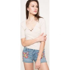 Review - Top. Brązowe bluzki z odkrytymi ramionami marki Review, s, z elastanu. W wyprzedaży za 34,90 zł.
