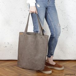 Shopper XL torba brązowa na zamek. Brązowe shopper bag damskie Pakamera, na ramię. Za 155,00 zł.