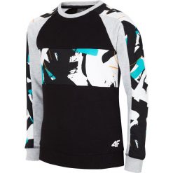 Bluza chłopięca (122-164) JBLM214 - głęboka czerń. Czarne bluzy chłopięce 4F JUNIOR, bez wzorów, z bawełny, bez rękawów, bez kaptura. Za 79,99 zł.