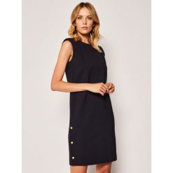 Sukienka koktajlowa Escada Sport Dukami 5033156. Białe sukienki damskie Escada Sport, bez wzorów, z elastanu, sportowe, bez kołnierzyka, bez rękawów, sportowe. Za 1349,00 zł.