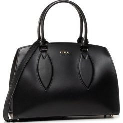 Torebka FURLA - Doris BASPFDR-AAD000-O6000-1-007-20-RO-B Nero. Czarne torebki klasyczne damskie Furla, bez wzorów, ze skóry, klasyczne, bez dodatków. Za 1739,00 zł.