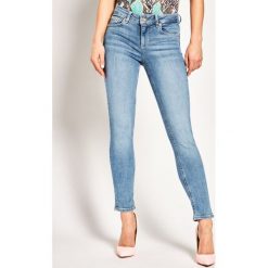 Jeansy Skinny Fit Liu Jo UA0006 D4057. Niebieskie jeansy damskie Liu Jo. W wyprzedaży za 259,00 zł.