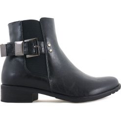 BOTKI DAMSKIE JES DA31-10 CZA. Botki damskie Jezzi, ze skóry, bez obcasa, bez zapięcia. Za 89,00 zł.